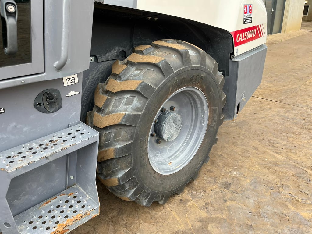 Heavy machinery product image - Image 7 of 15
