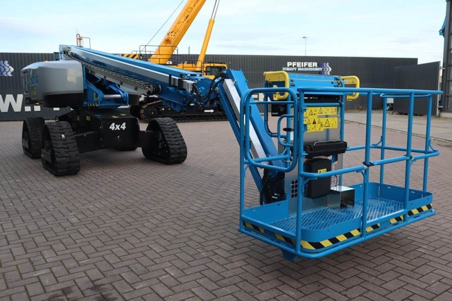 Genie S65XC Trax Valid inspection, *Guarantee! Diesel, 4 2022 GENIE - S65XC Trax - 61348 S65XC Trax Valid inspection, *Gua...