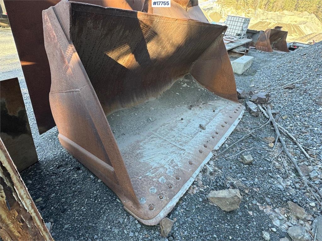 Gjerstad Wheel loader bucket. 1998 17755 Gjerstad Wheel loader bucket. 1998 1 image 10