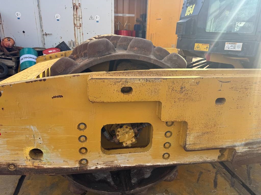 CAT CP 76 2011 5404 CAT 76 2011 1 image 9