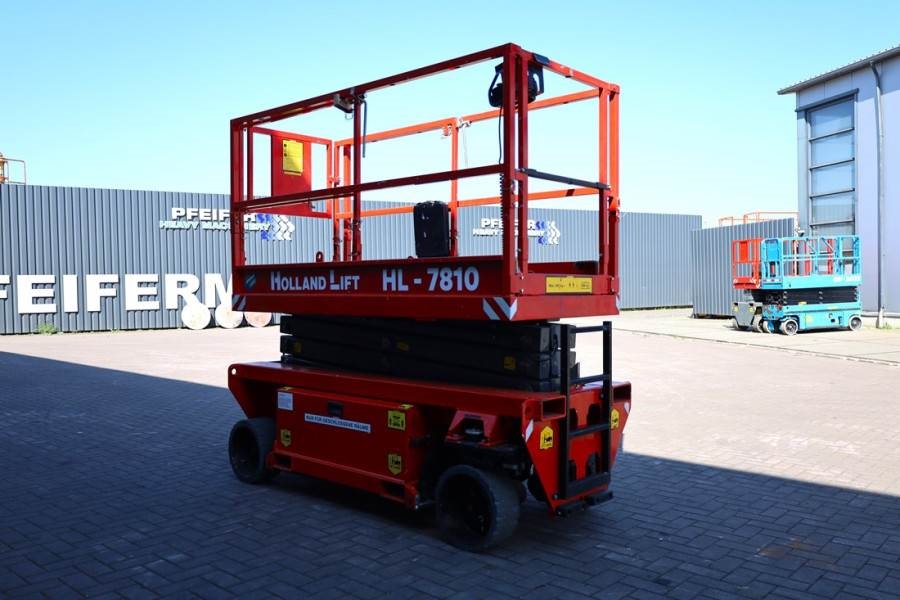 Holland Lift Ecostar HL-7810 Electric, 10m Working Height, 450k 2015 HOLLAND LIFT - Ecostar HL-7810 - 63500 Holland lift E...