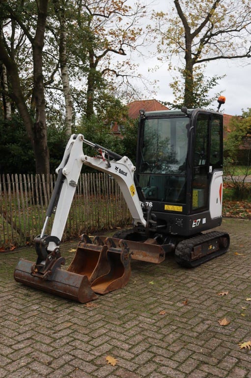 Mini excavator Bobcat E17 Diesel 10.2kW 2021 2021 E17 2021 1 image 9