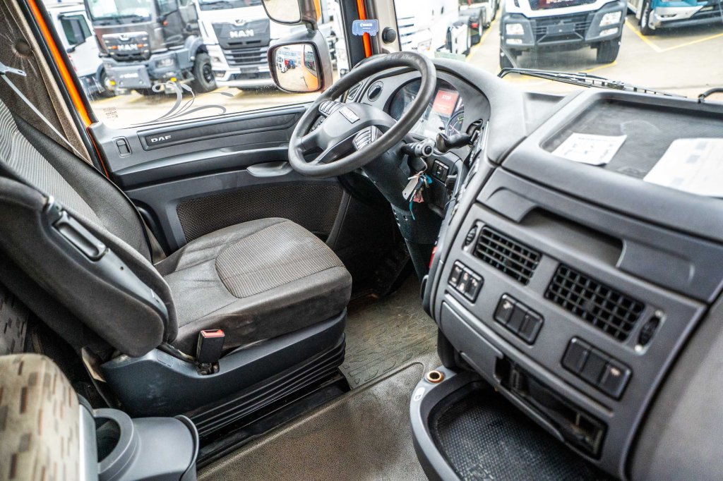 DAF XF 460 +KIP HYDR. 2016 E64476 DAF XF 460 +KIP HYDR. 2016 1 image 10
