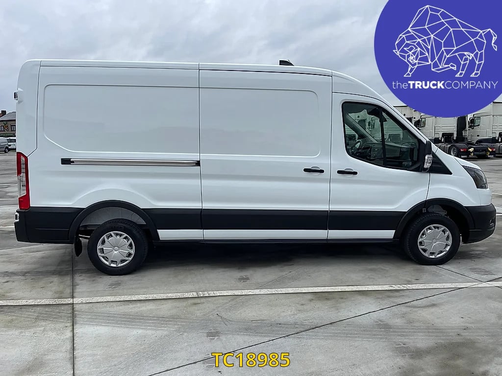 Ford Transit 130.35 L3h2 - NEW - 40Km 2025 TC18985 Transit 130.35 L3h2 - NEW - 40Km 2025 0 image 9