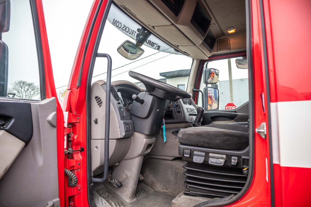 DAF LF 250 - EFFER 145 2015 E62524 DAF LF 250 - EFFER 145 2015 1 image 9