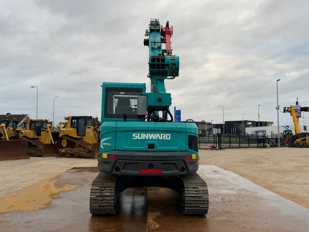 Heavy machinery product image - Image 13 of 15