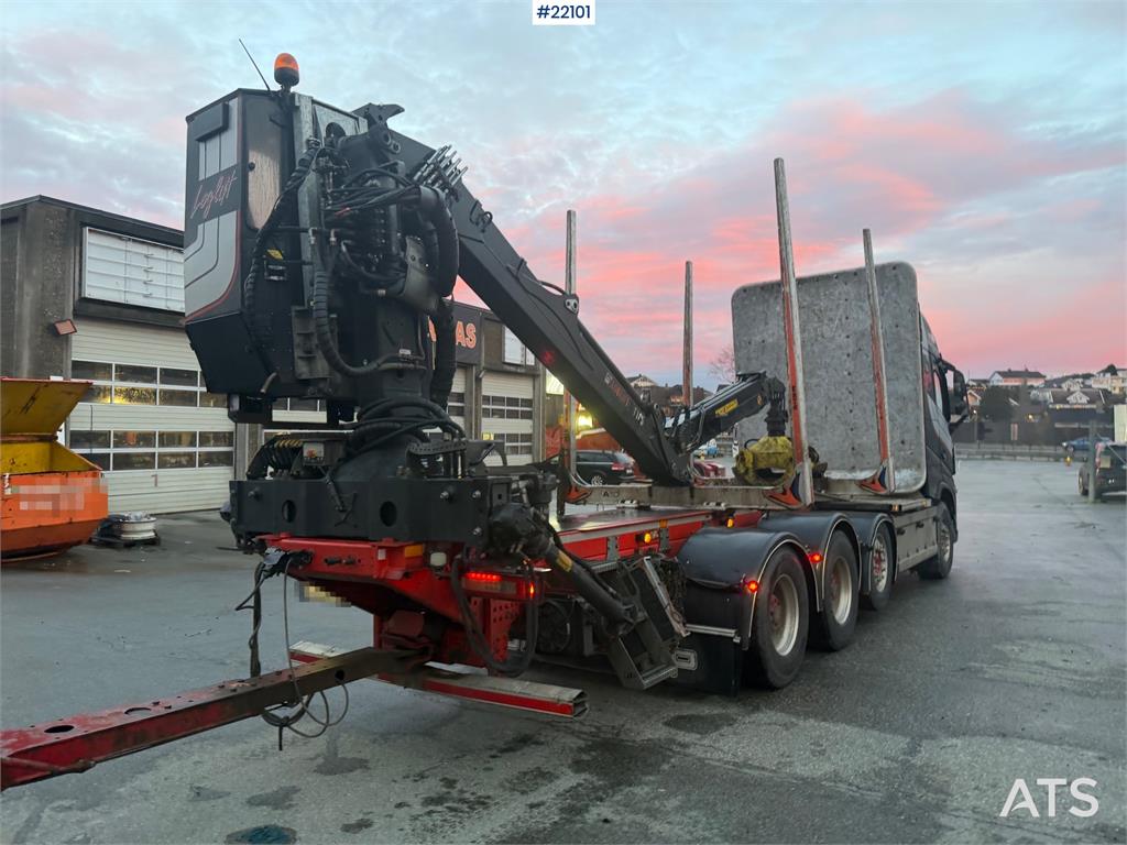Volvo FH16 8x4 Globetrotter Royal timber truck w/Loglift 2023 22101 FH16 8x4 Globetrotter Royal timber truck w/Loglift 202...