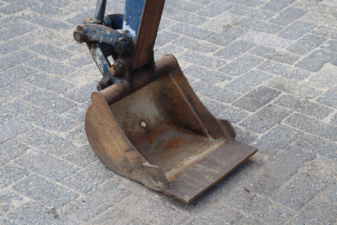 Mini excavator Kobelco SK007 Diesel SK007 1 image 15