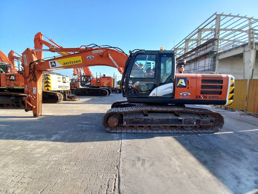 Hitachi ZX220LC (Abu Dhabi) 2021 ETR-1161 ZX220LC (Abu Dhabi) 2021 1 Crawler Excavators image 9