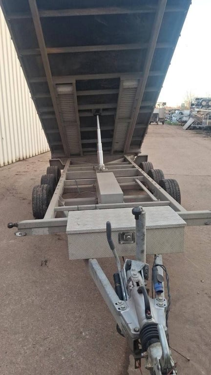 Henra Tipper Trailer 4.0x2.0m Henra KP3Z.35.3 1 image 4