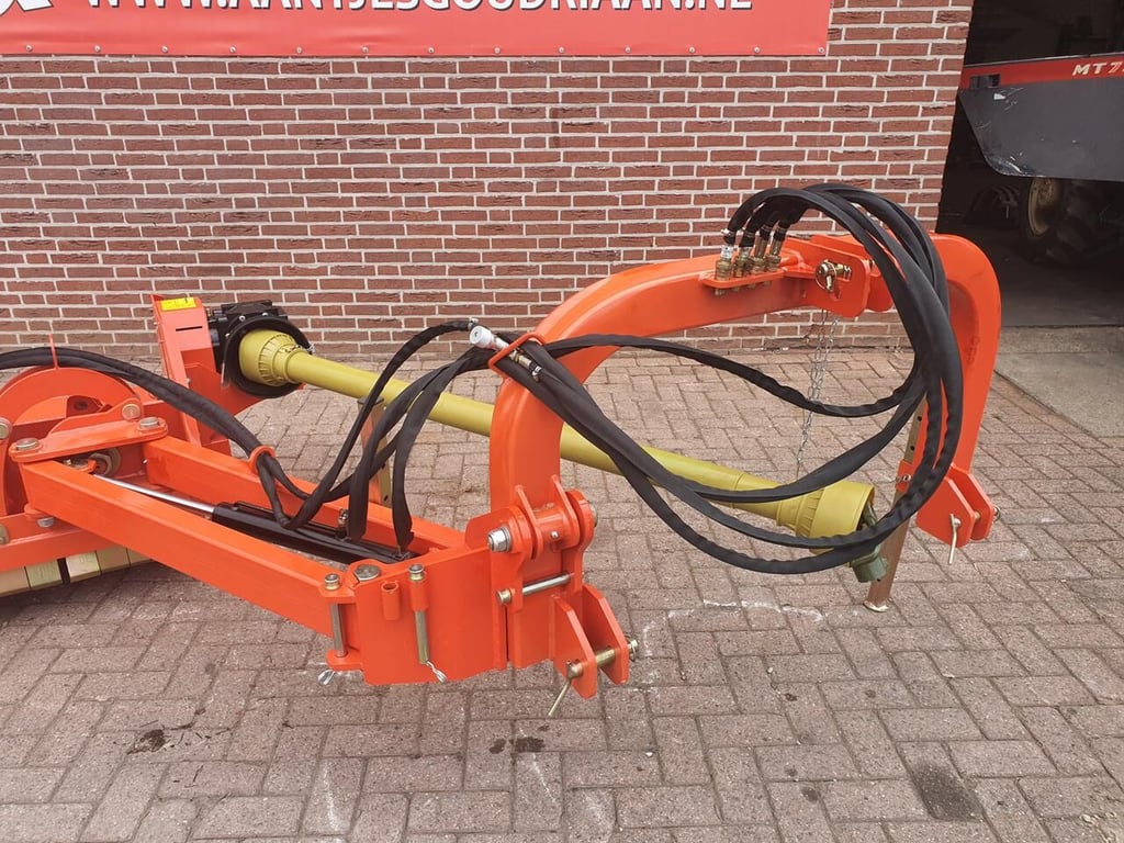 AGF 200 Verstekklepelmaaier 2024 4107 AGF 200 Verstekklepelmaaier 2024 0 image 3