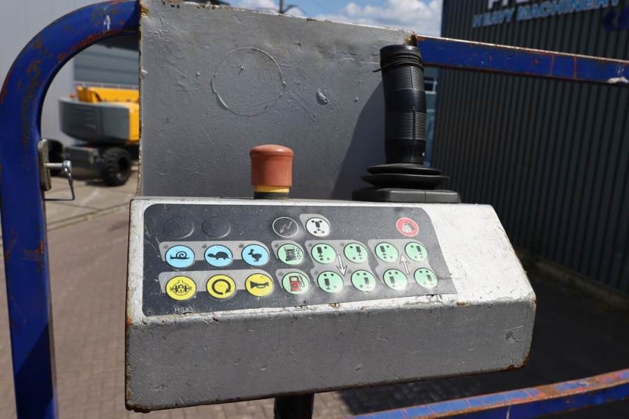 Haulotte H15SX Diesel, 4x4 Drive 15 Working Height, 500kg C 2007 HAULOTTE - H15SX - 500020 H15SX Diesel, 4x4 Drive 15 Work...