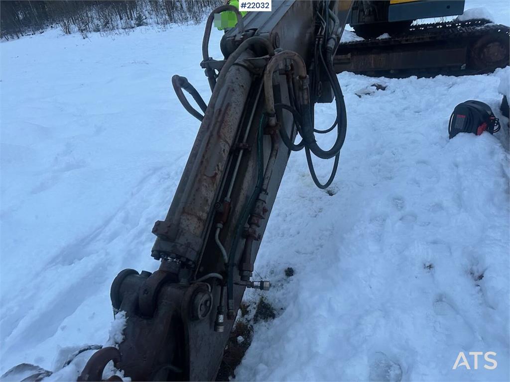 Åkerman EC200 excavator with 2 buckets. SEE VIDEO. 1996 22032 Akerman EC200 excavator with 2 buckets. SEE VIDEO. 1996 1 Cr...