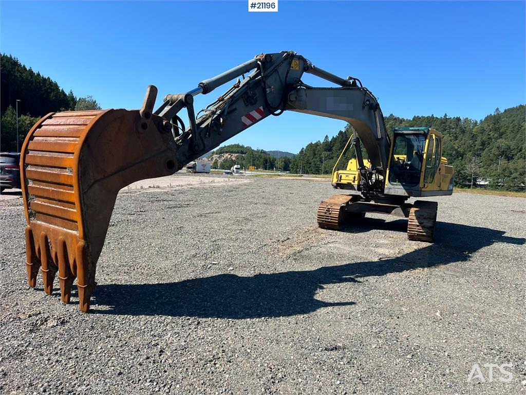 Volvo EC240 nlc Excavator w/ bucket WATCH VIDEO 2005 21196 EC240 nlc Excavator w/ bucket WATCH VIDEO 2005 1 Crawler Excava...