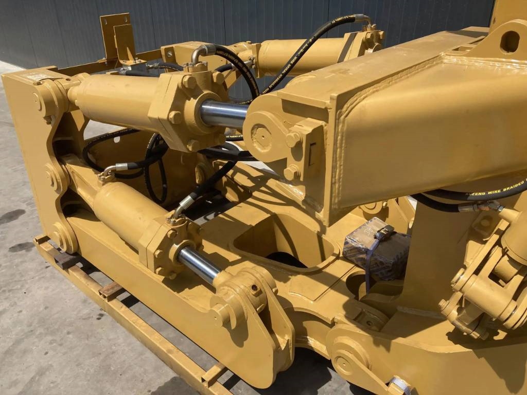 CAT D8T 2025 903423 D8T 2025 0 image 3
