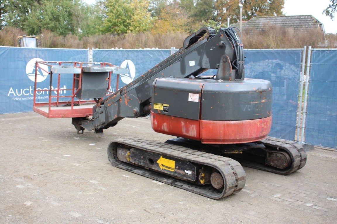 Hitachi HX99B Diesel 11.7m Telescopic Boom Lift HX99B 1 image 3