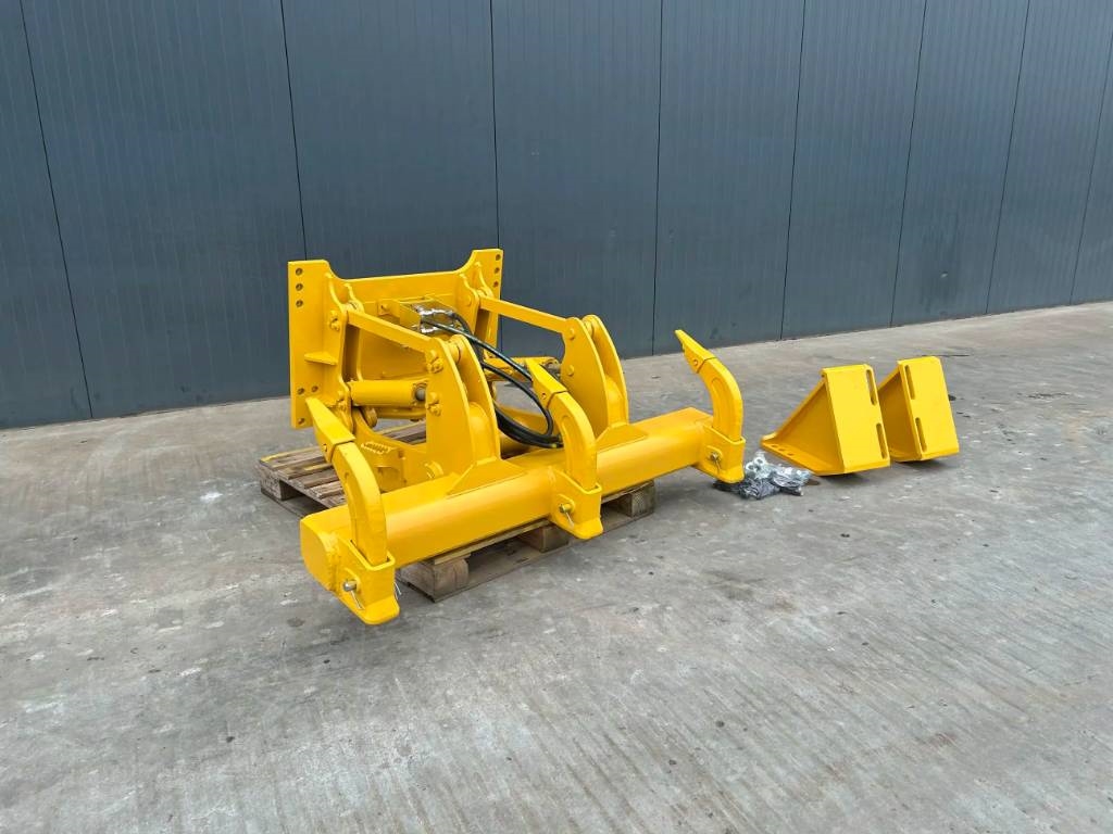 Komatsu D39 2025 905310 D39 2025 0 image 11