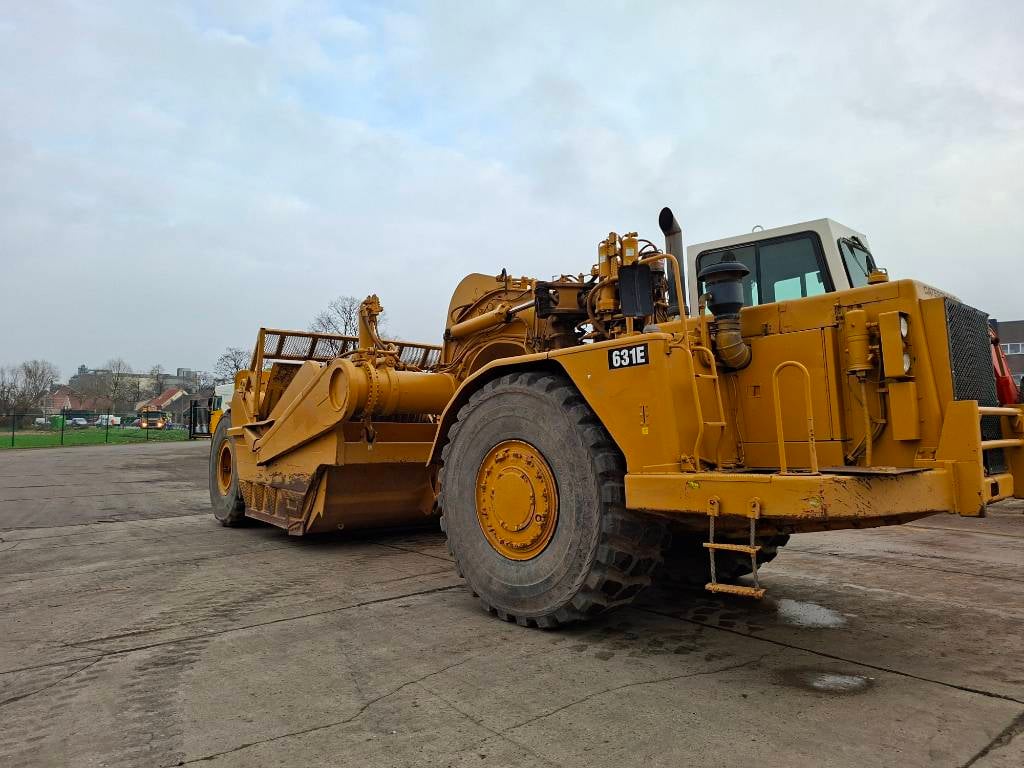 CAT 631E II (3 pieces available) 1987 ATR-2144 631E II (3 pieces available) 1987 1 image 13