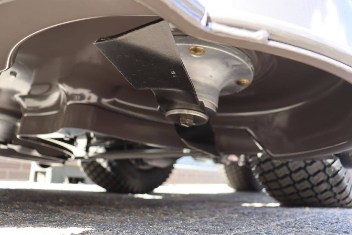 Husqvarna P524X Petrol 15.6kW Riding Mower 2024 New 2024 P524X EFI 2024 0 image 12