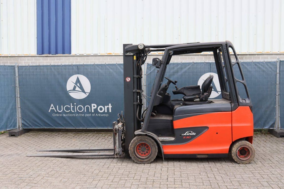 Forklift Linde E30HL-01/600 Electric 3000kg 2015 2015 E30HL-01/600 2015 1 Forklift image 2