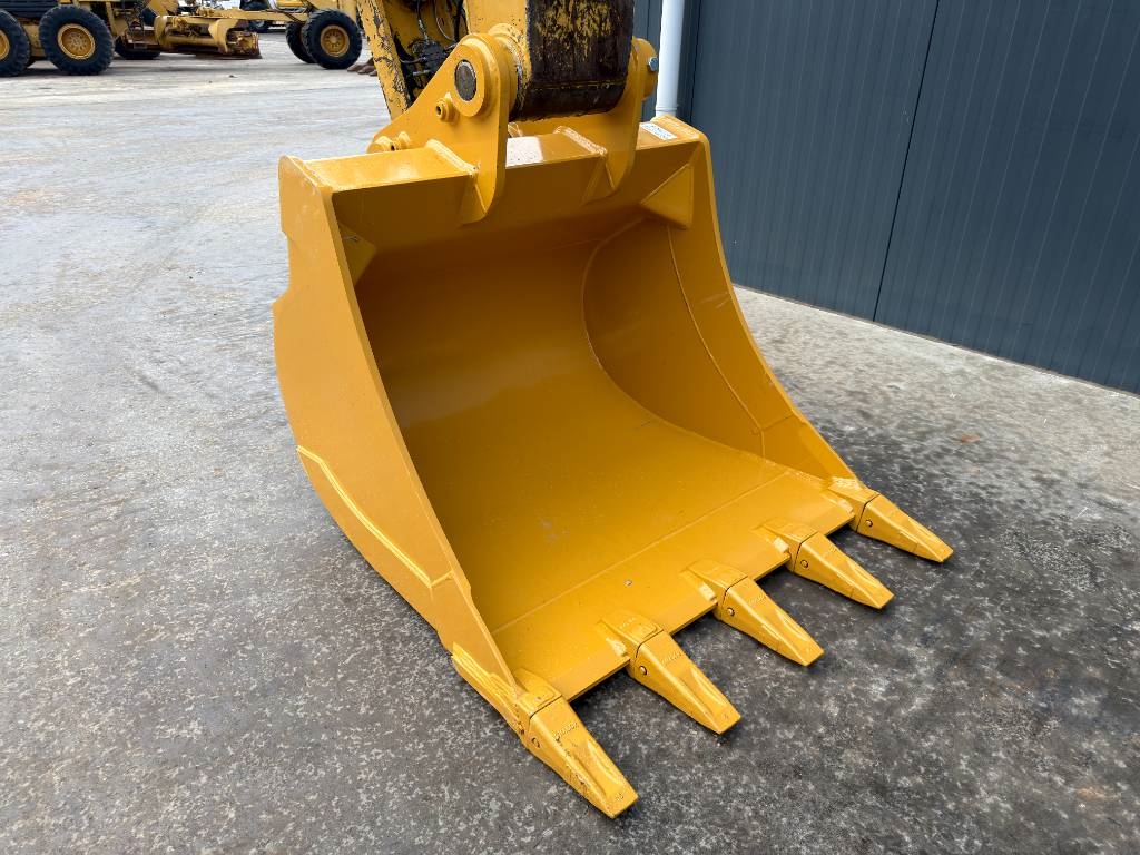 CAT 320D L 2008 210396 320D L 2008 1 Crawler Excavators image 12