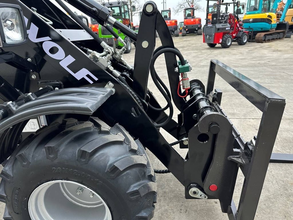 Wolf MINI 750 Diesel 18.5kW articulated loader 2025 New 2025 WOLF MINI 750 2025 0 image 15