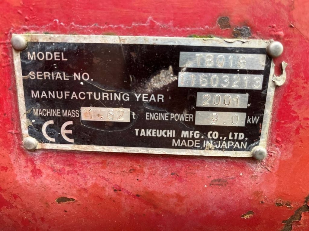 Mini excavator Takeuchi TB016 Diesel 9kW 2001 2001 TB016 2001 1 image 9