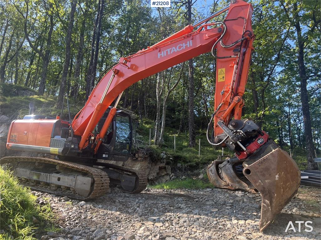Hitachi zx190lc-5B excavator w/ rototilt, sanding bucket, 2016 21208 zx190lc-5B excavator w/ rototilt, sanding bucket, 201...