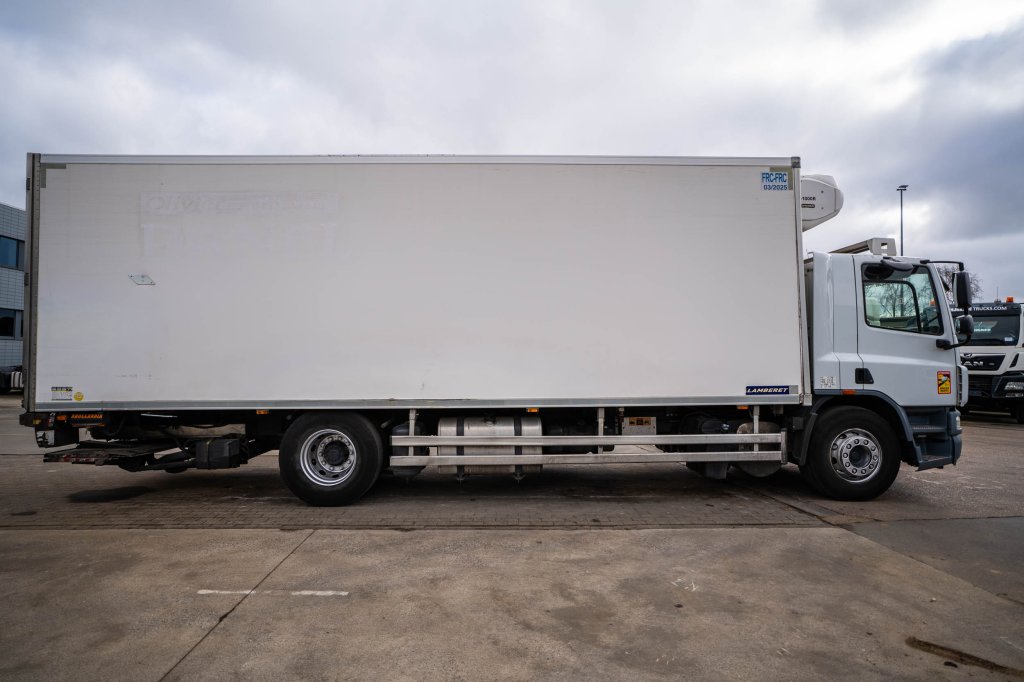 DAF CF 75.310 + THERMO KING 2013 E63583 DAF 75.310 + THERMO KING 2013 1 image 3