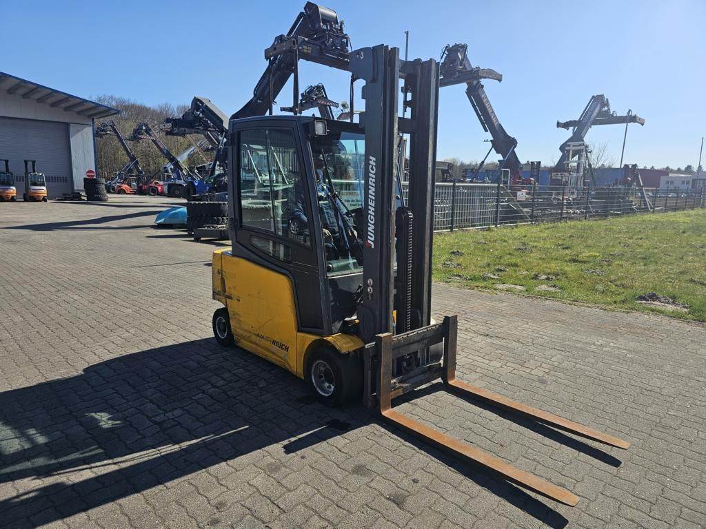 Heavy machinery product image - Image 7 of 20