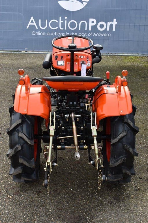 Mini tractor Kubota B7000 Diesel Refit B7000 1 image 4