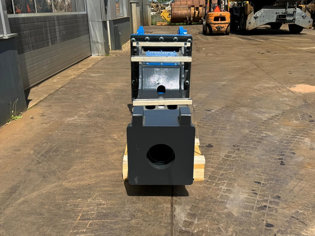Hammer HS5000 fits 40-60 Ton excavator 2024 00032792 Hammer HS5000 fits 40-60 Ton excavator 2024 0 Crawler Excavators image 8