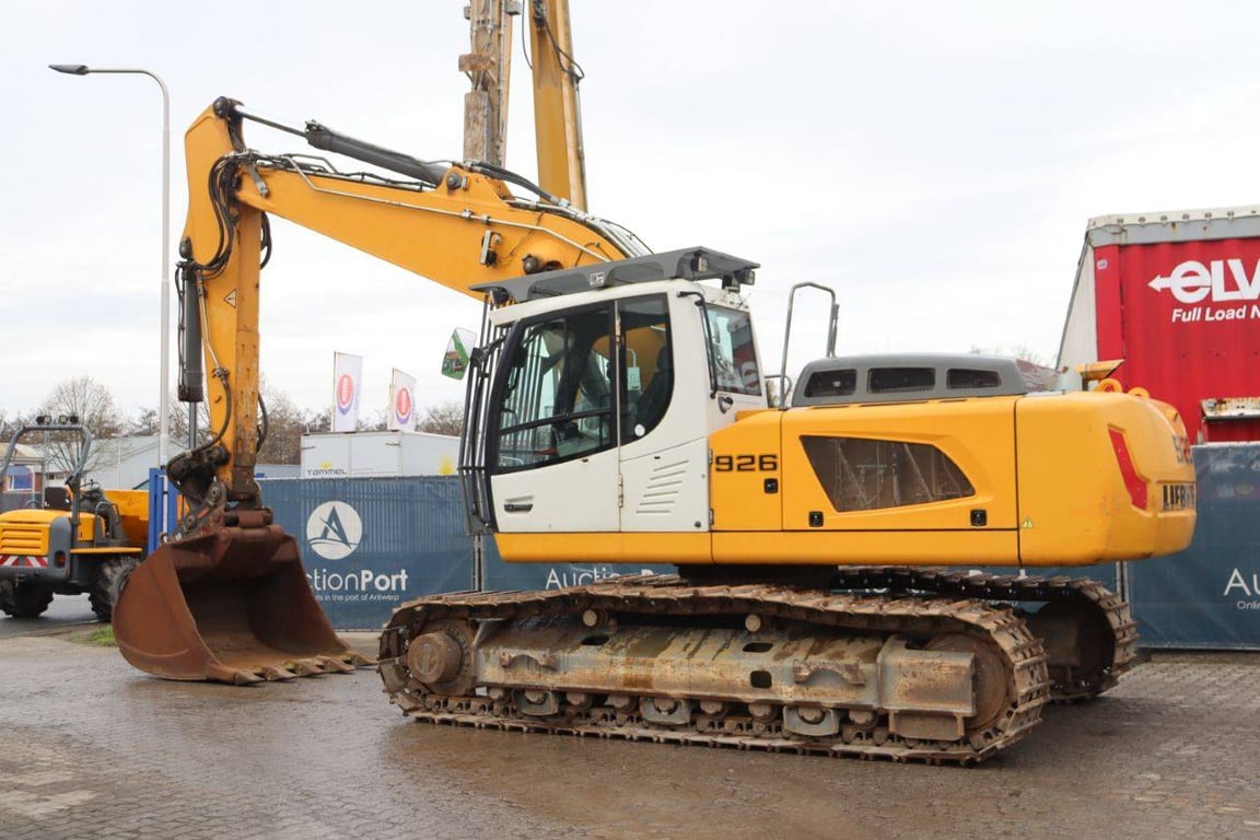 Crawler excavator Liebherr R926 WLC Diesel 140kW 2018 2018 R926 WLC 2018 1 Crawler Excavators image 2