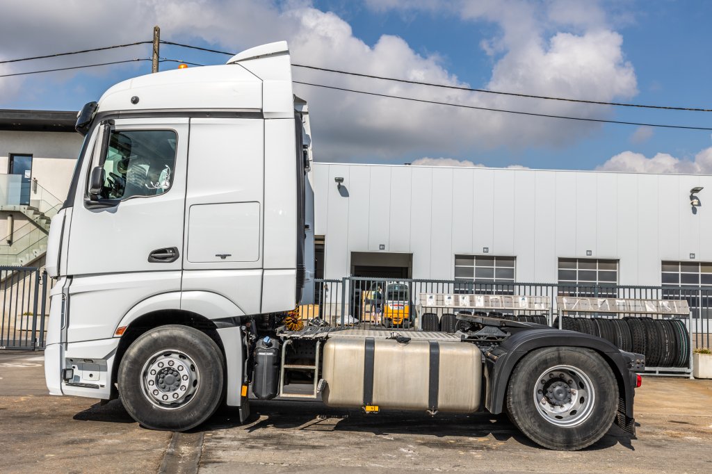 MERCEDES ACTROS 1945 (1845) LS 2014 E59929 ACTROS 1945 (1845) LS 2014 1 image 3