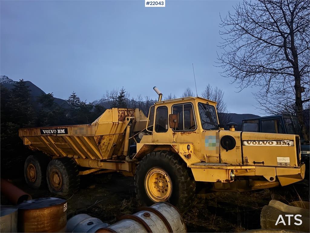 Volvo 861 6x6 Dump Truck. 1985 22043 861 6x6 Dump Truck. 1985 1 image 18