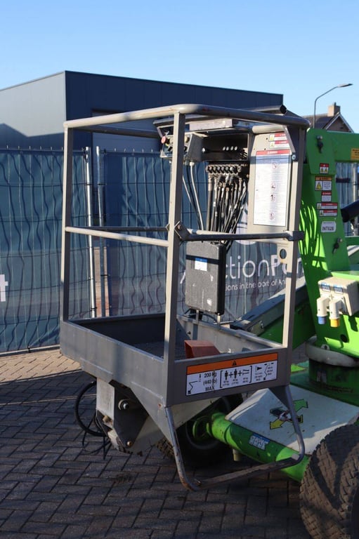Niftylift HR12NDE Electric + Diesel 12m Articulated Boom Lift 2014 2014 Niftylift HR12NDE 2014 1 image 10