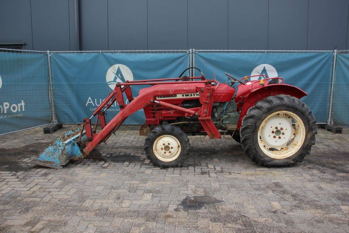 Yanmar YM3110D Diesel 37 hp mini tractor with front loader YM3110D 1 Tractor Units image 2