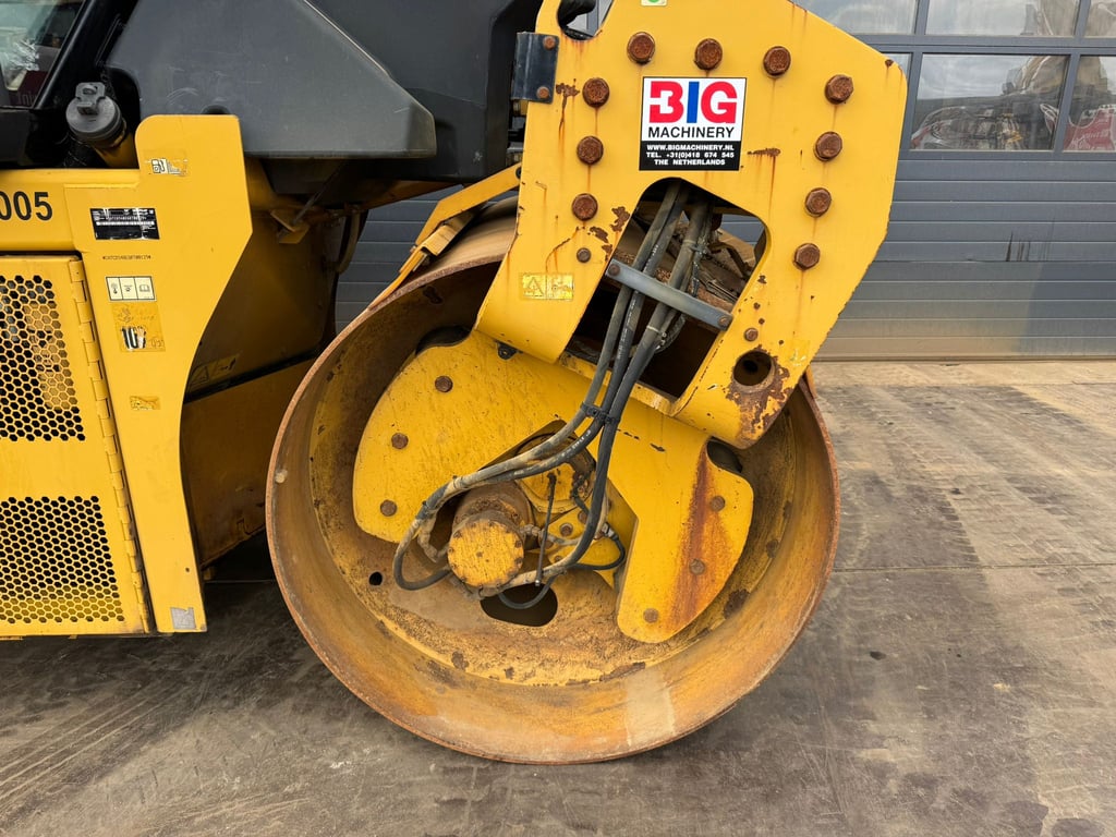 Caterpillar CD54B 2015 00033516 CD54B 2015 1 image 9