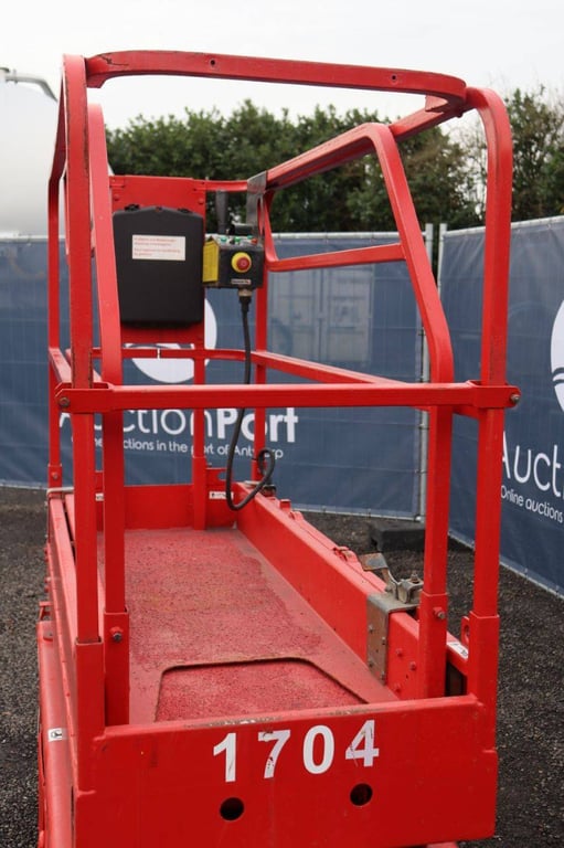 Scissor lift Haulotte Optimum 6 Electric 6.45m 2009 2009 Optimum 6 2009 1 Scissor Lifts image 15
