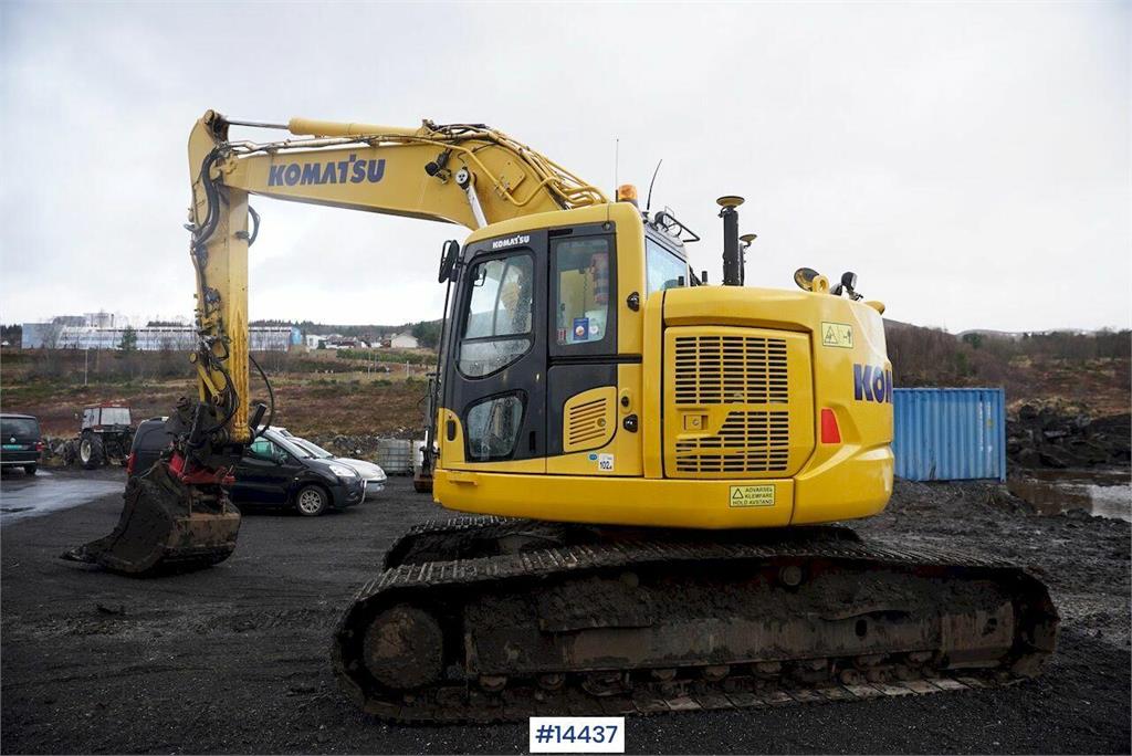 Komatsu PC228USLC-10 crawler excavator with GPS, rototilt 2017 14437 PC228USLC-10 crawler excavator with GPS, rototilt 201...