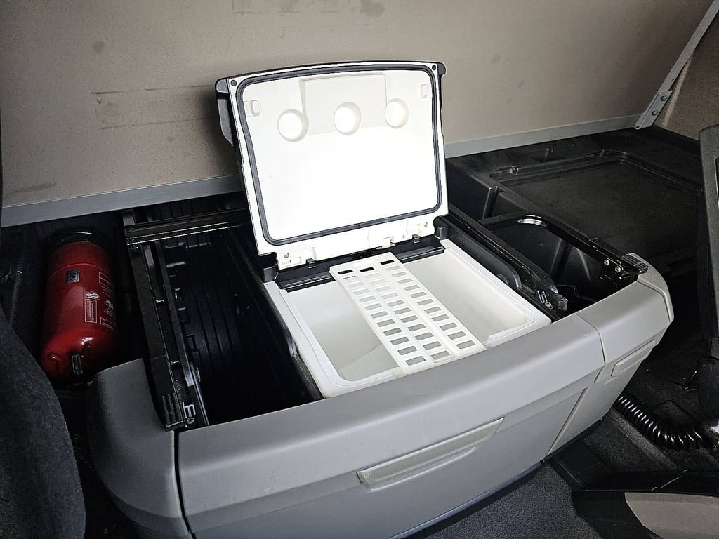 Heavy machinery product image - Image 13 of 16