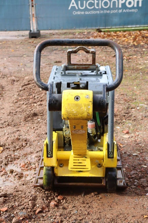 Vibrating plate Wacker Neuson DPU3760 Diesel 4.2kW 2017 2017 Neuson DPU3760 2017 1 image 4