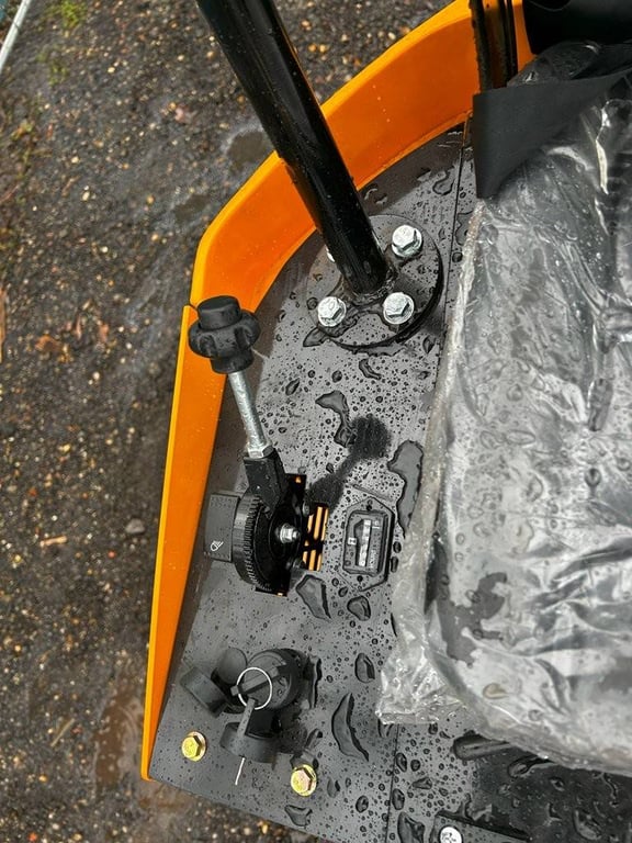 Mingraver Beartrac HT10 Diesel 7kW 2024 New with thumb and swing boom 2024 Beartrac HT10 2024 0 image 13