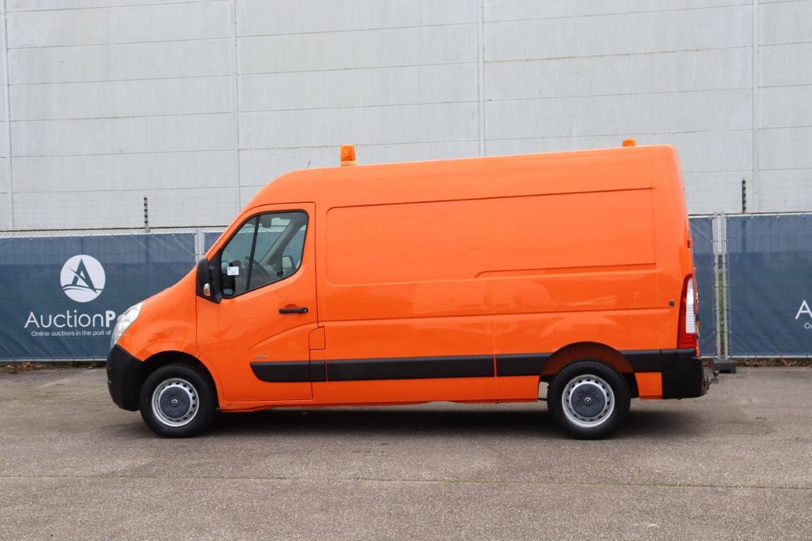 Opel MOVANO Diesel Van 2015 2015 Opel Movano 2015 1 image 3
