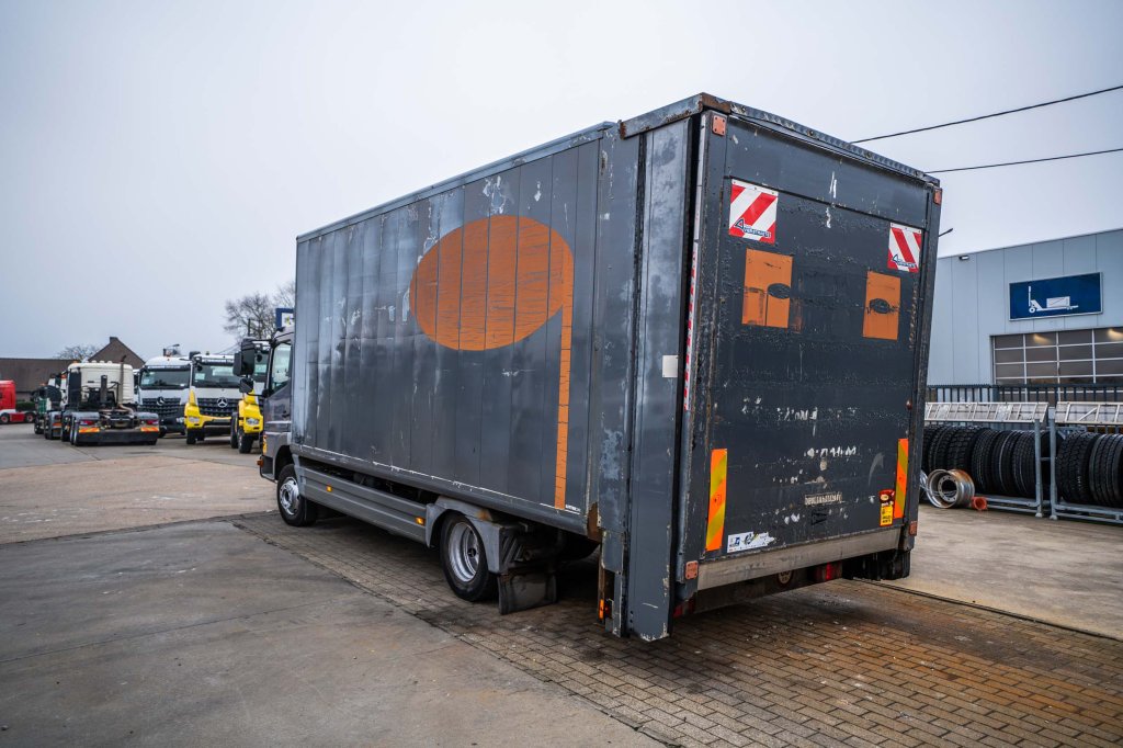 MERCEDES ATEGO 1218 L+ moving lift 2005 E63912 ATEGO 1218 L+ moving lift 2005 1 image 5
