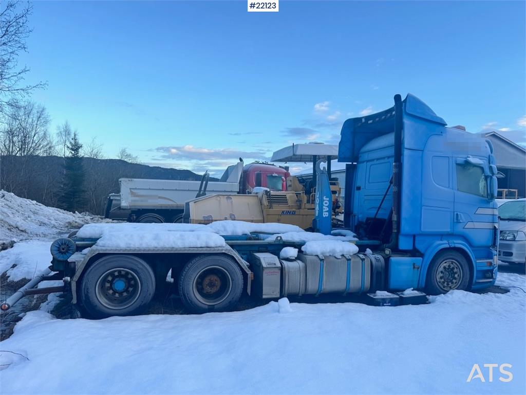 Scania R560 6x2 hook truck 2008 22123 R560 6x2 hook truck 2008 1 image 4