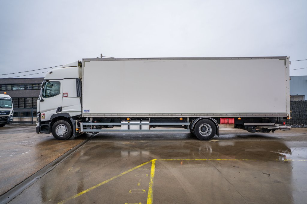 RENAULT T 380 DXI 2016 E63639 Renault T 380 DXI 2016 1 image 7