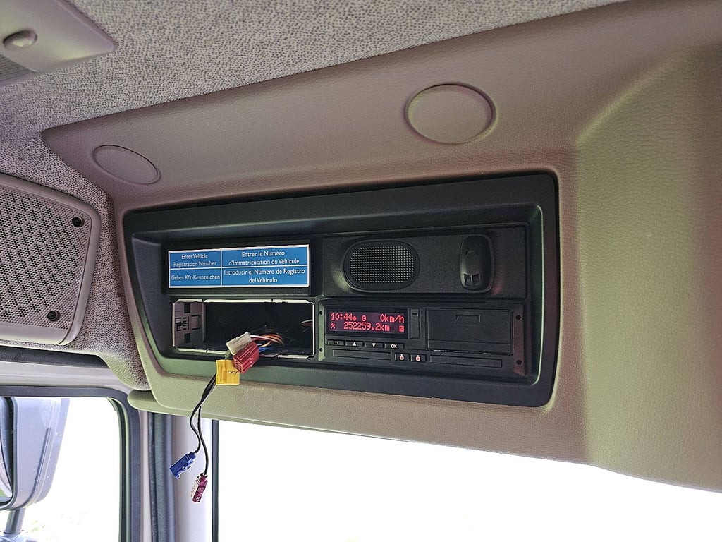 DAF LF 290 16t taillift airco 2021 DAF LF 290 16T TAILLIFT AIRCO 2021 1 image 12