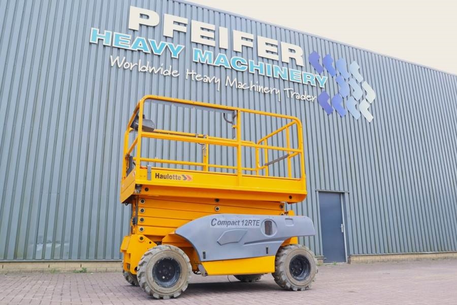 Haulotte Compact 12RTE Electric, 12m Working Height, 450kg 2011 HAULOTTE - Compact 12RTE - 63600 Compact 12RTE Electric, 1...