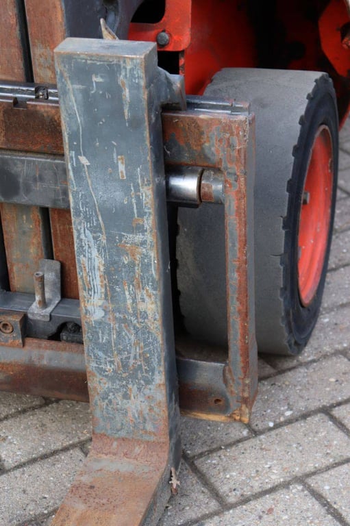 Forklift Linde H16T-03 LPG 1600kg 2006 2006 Fenwick-Linde H16T-03 2006 1 Forklift image 13